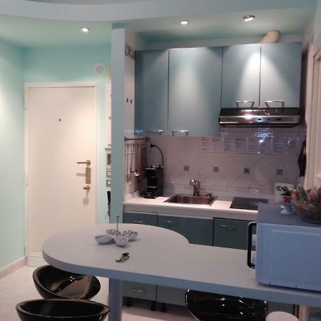 Cairoli 79 Apartment Bari Bagian luar foto