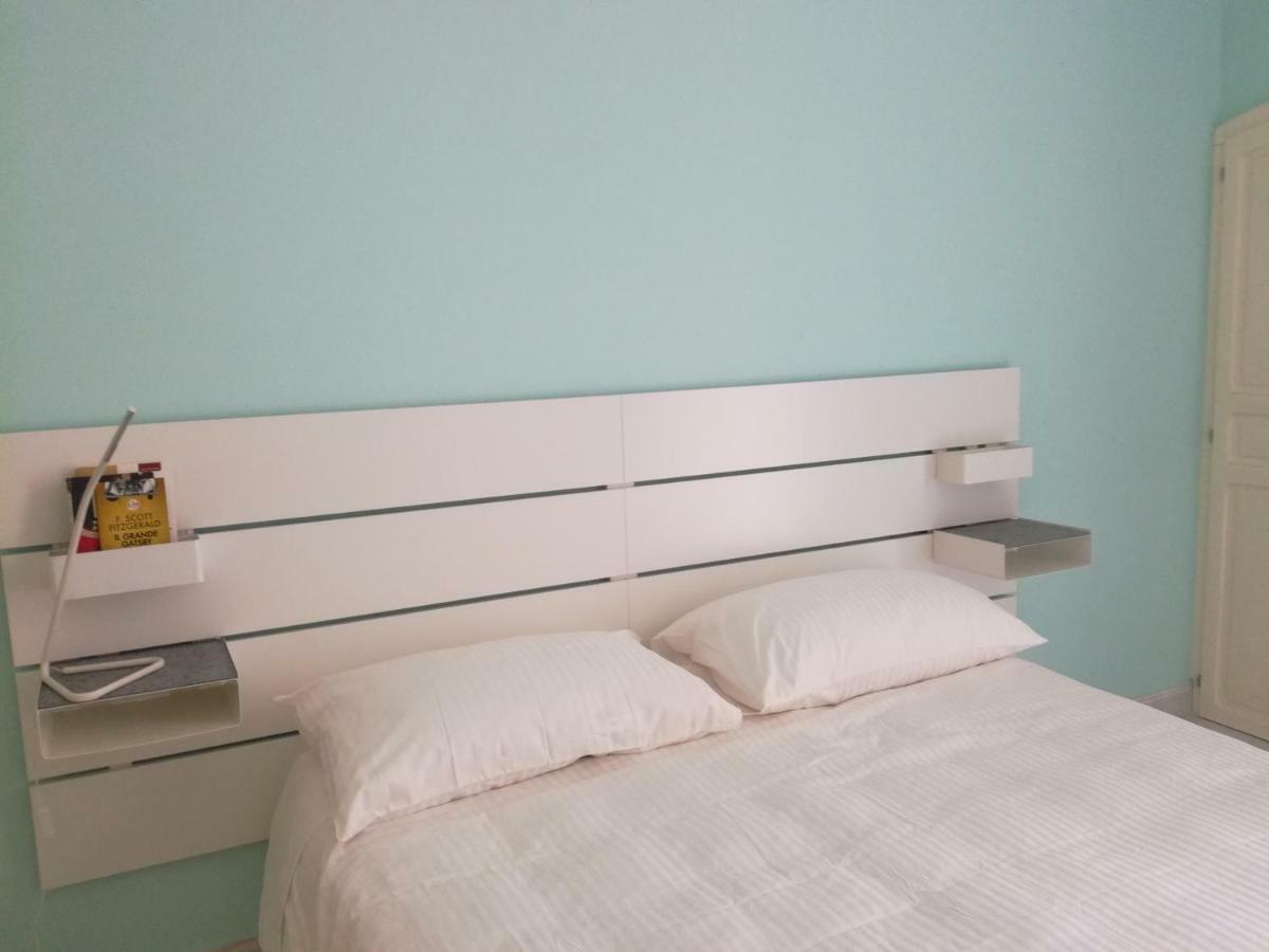 Cairoli 79 Apartment Bari Bagian luar foto