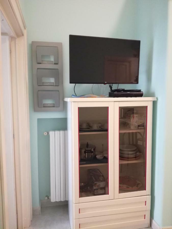 Cairoli 79 Apartment Bari Bagian luar foto